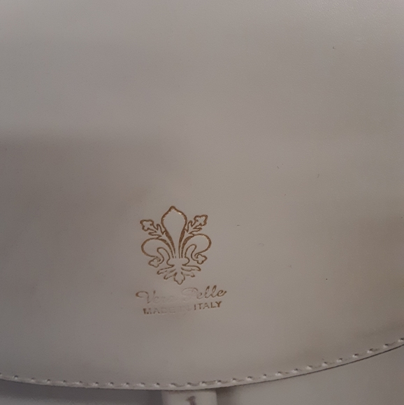 Vera Pelle Italian Leather Crossbody Shoulder Bag - Picture 7 of 8
